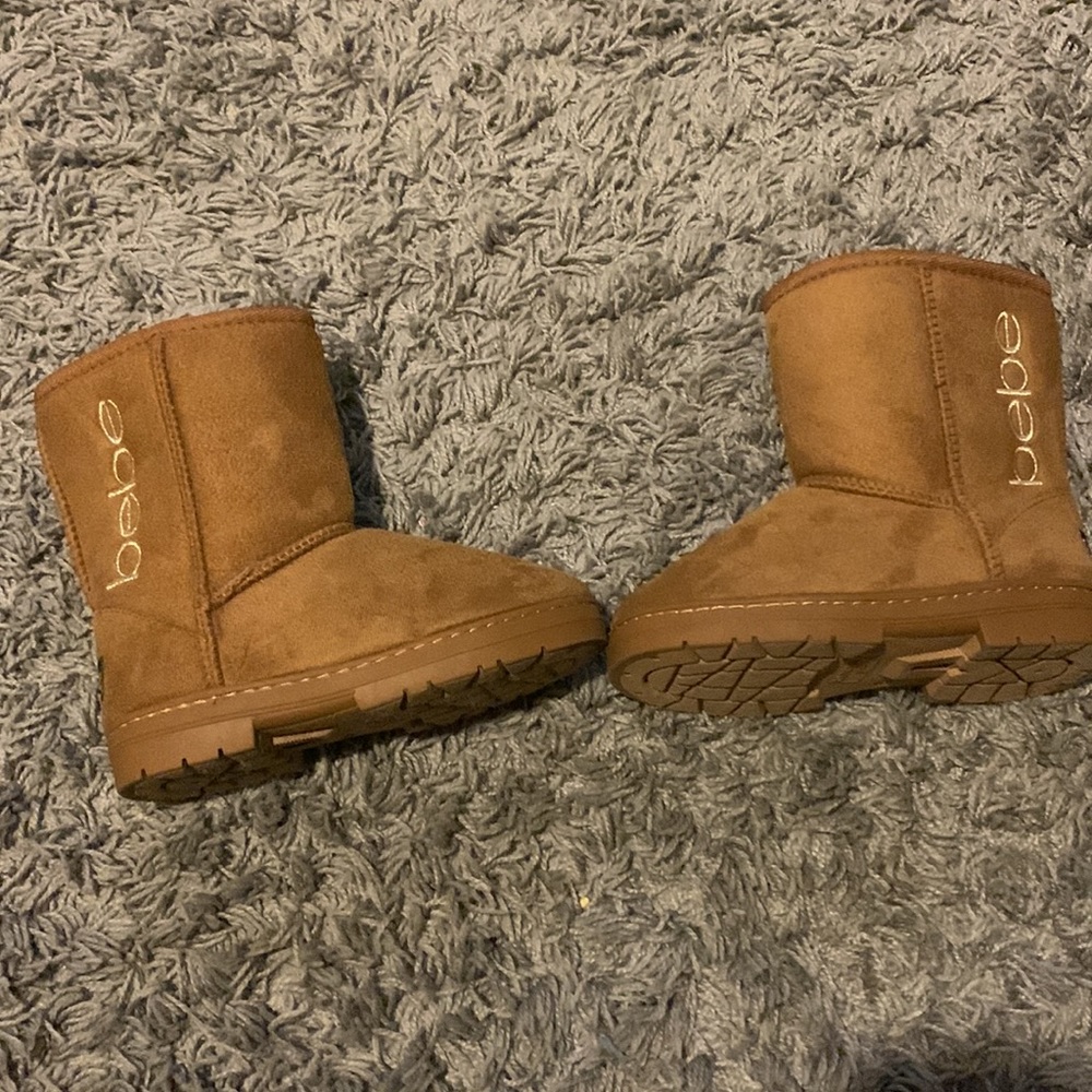 Boots - Picture 2 of 3